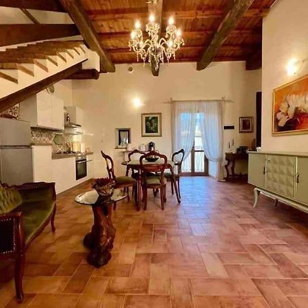 La Casina Di Nada Massa Martana Exterior foto