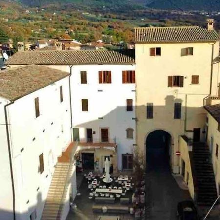 La Casina Di Nada Massa Martana Exterior foto