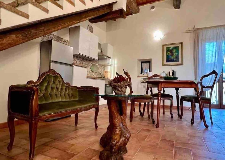 La Casina Di Nada Massa Martana Exterior foto